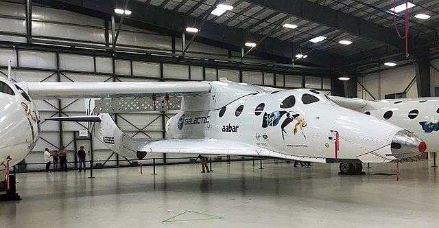 640px-Last_sight_of_Virgin_Galactic’s_SpaceShipTwo_(15064101403)